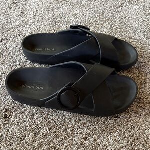 Gianni bini NEW black flip flops, 9